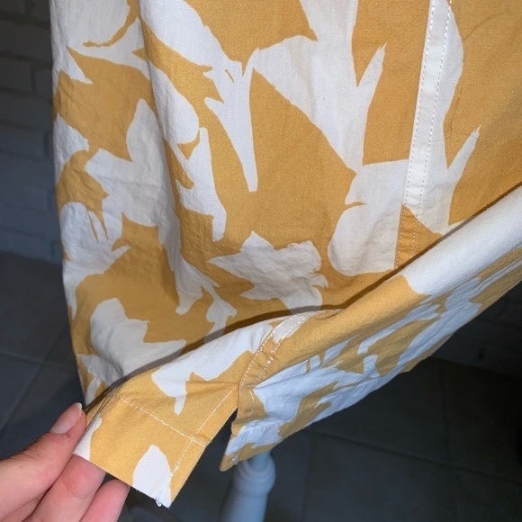 Zara Tropical Vacation Print Button Down Top Size Medium Yellow White - Picture 5 of 7
